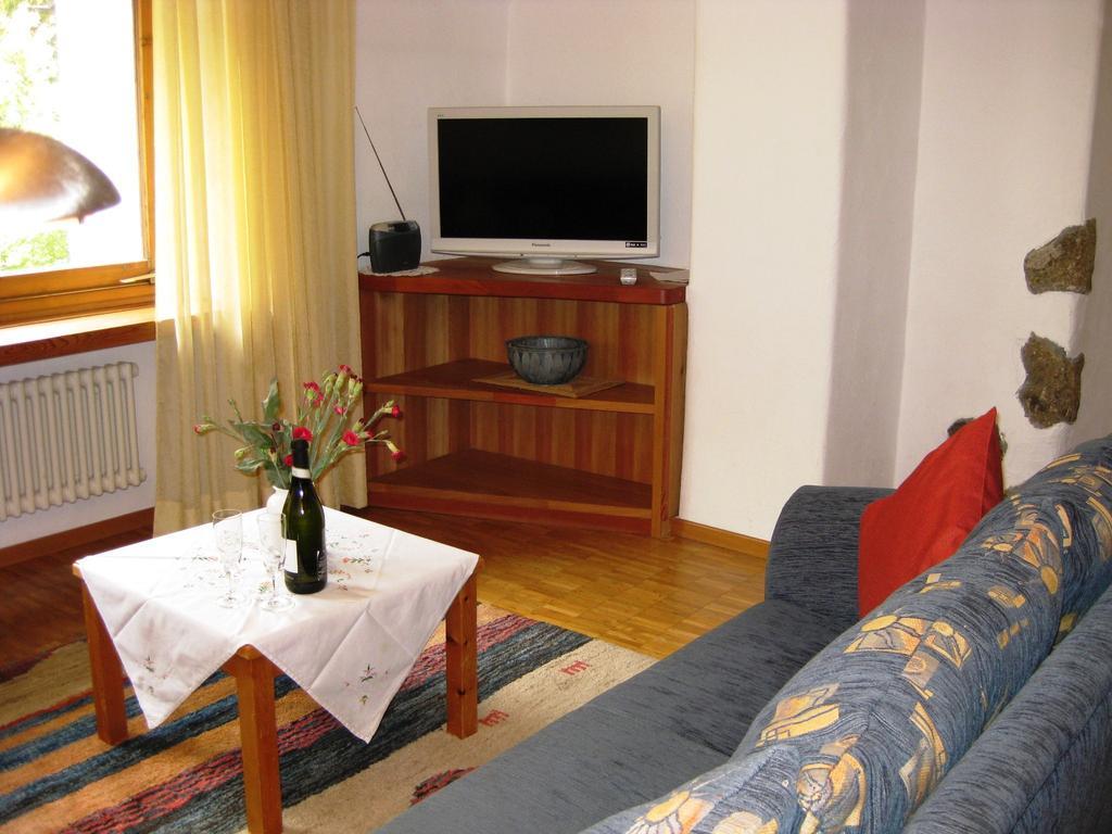 Apartment Bos-Cha 라 푼트-차무에스-치 외부 사진